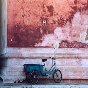 Blue Tricycle, Beijing